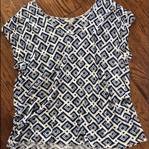 Lucky Brand Tops - Lucky Brand blue and cream top EUC